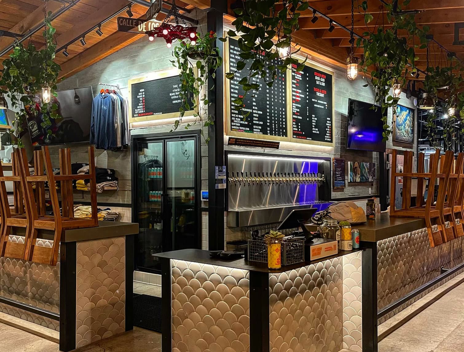 Los Molinos Beer cover image